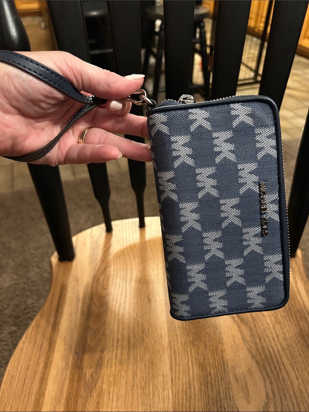 Michael Kors Navy and White Signature Wristlet Wallet